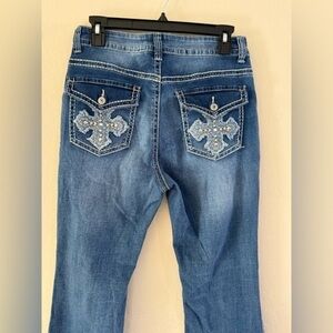 Blue Denim Jeans with Embroidered Pocket